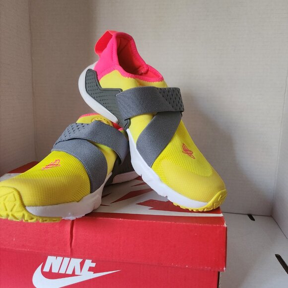 Kids/Women's Nike Huarache Extreme Dynamic Yellow/Hot Pink/Grey Elastic - Picture 7 of 8